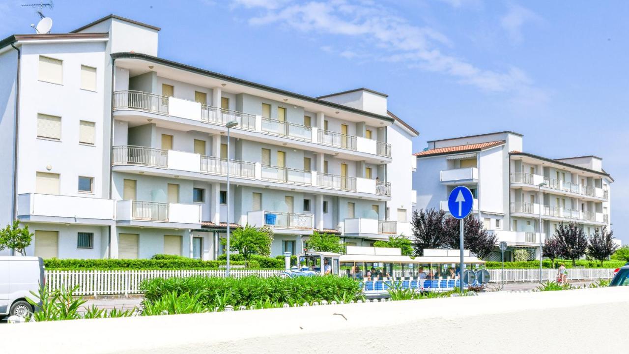 Altanea Residences Con Piscina Caorle Zewnętrze zdjęcie