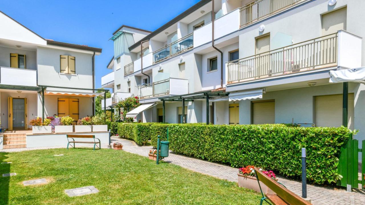 Altanea Residences Con Piscina Caorle Zewnętrze zdjęcie
