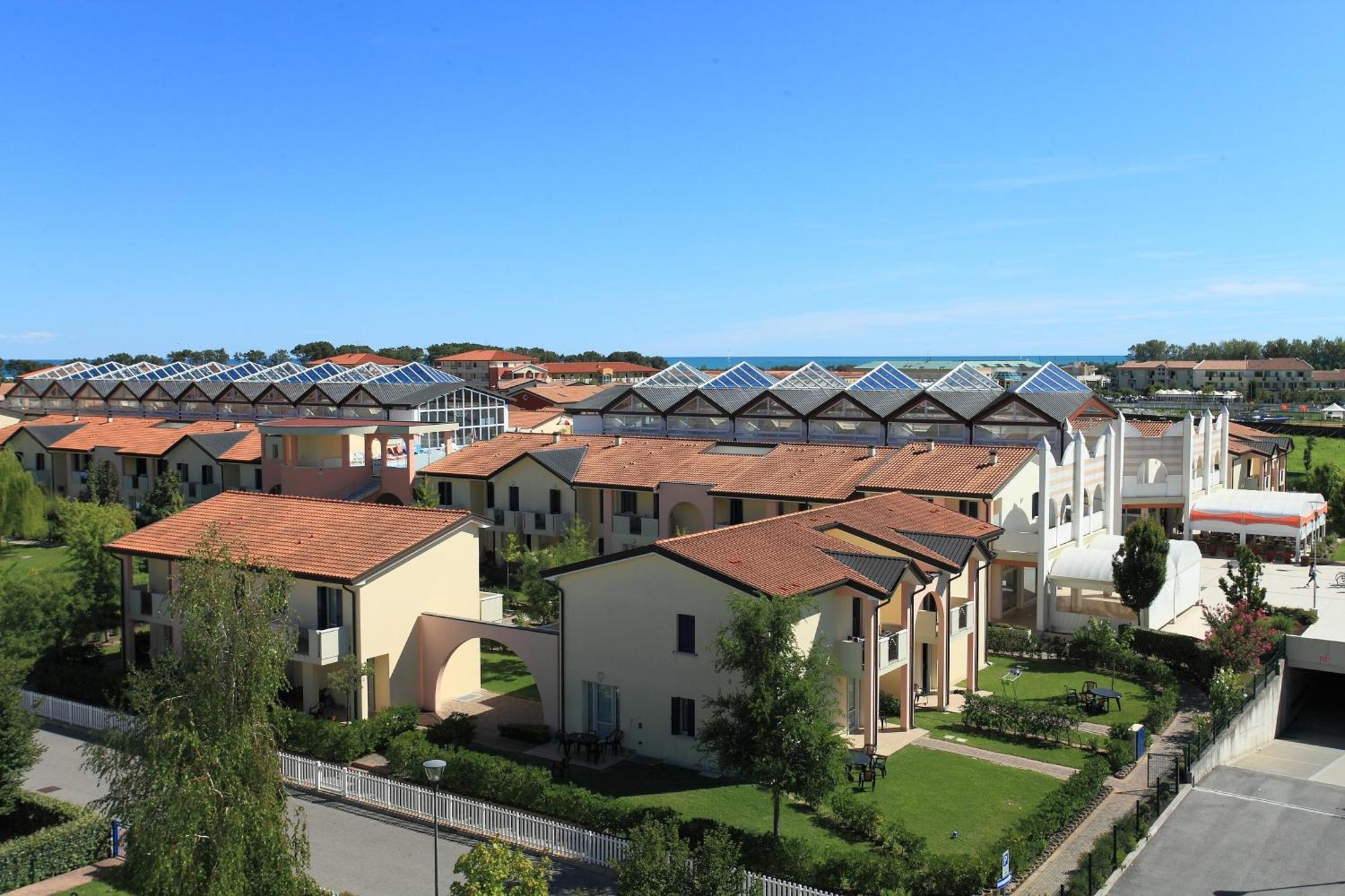 Altanea Residences Con Piscina Caorle Zewnętrze zdjęcie