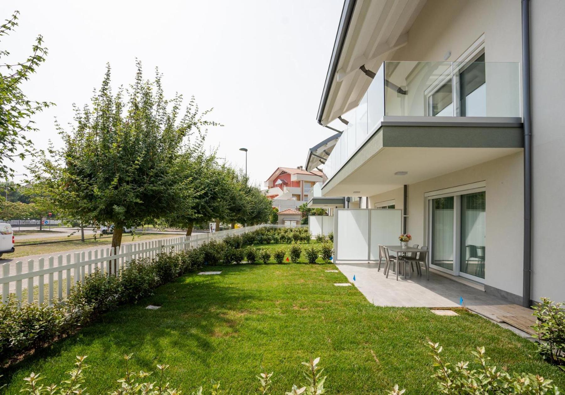 Altanea Residences Con Piscina Caorle Zewnętrze zdjęcie